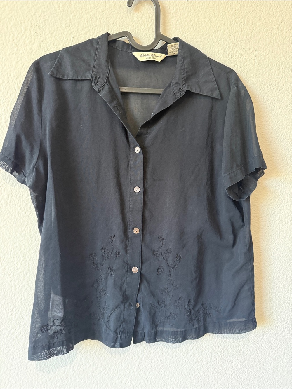 Eddie Bauer Black Sheer Short-Sleeve Button-Down Shirt with Embroidery